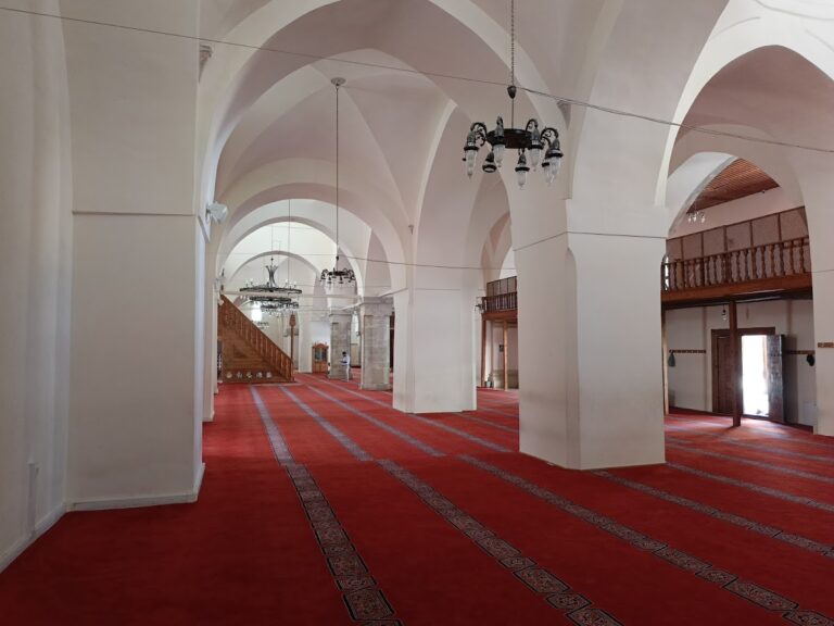 Alâeddin Sinop Mosque: A Seljuk Congregational Mosque in Türkiye
