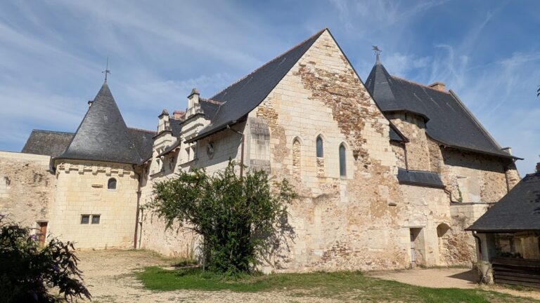 Prieuré de Saint-Rémy: A Benedictine Priory in France