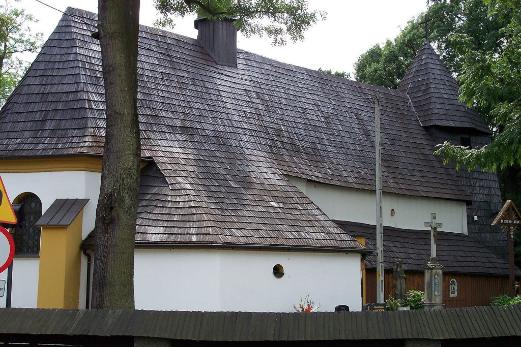 Holy Trinity Church in Rachowice: A Historic Wooden Parish Church in Poland 2 Holy Trinity church in Rachowice