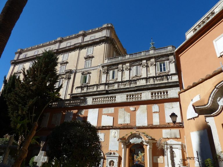 Santa Maria della Pietà in Camposanto dei Teutonici: A German National Church in Vatican City