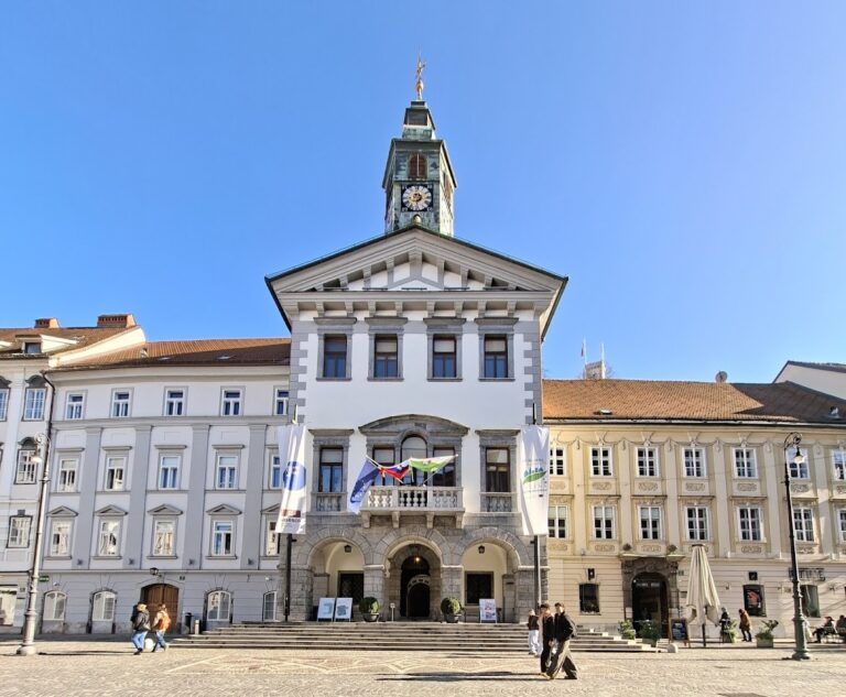 Ljubljana Town Hall: Seat of the City Municipality of Ljubljana