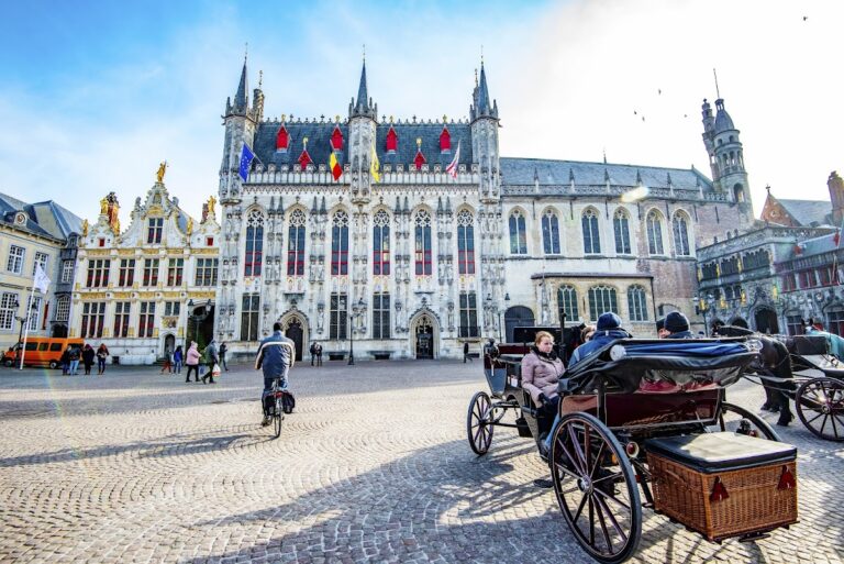 Bruges City Hall: A Late-Gothic Seat of Civic Government