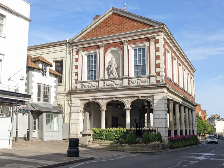 Windsor Guildhall: The Historic Town Hall of Windsor