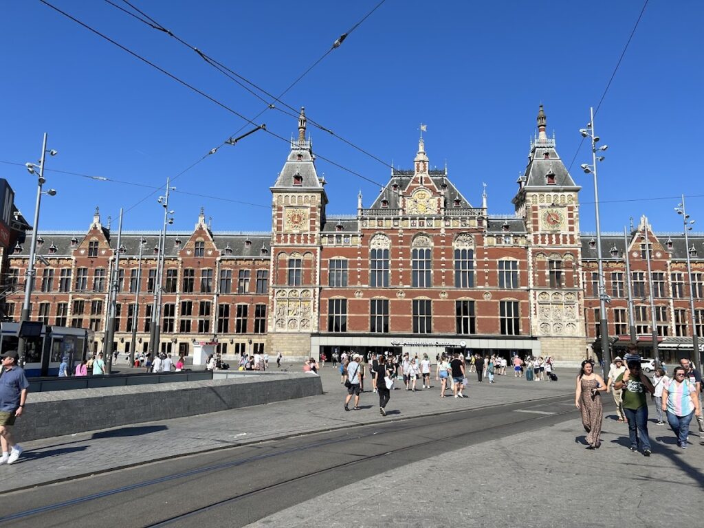 Town hall of Delft: A Dutch Renaissance Civic Building 3 Town hall of Delft