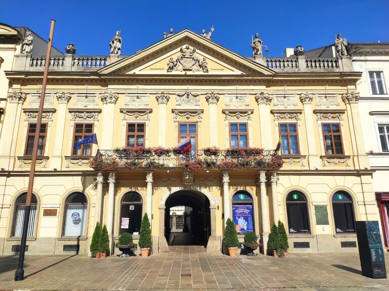 Košice town hall: A palace-style municipal building in Slovakia