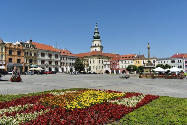 Velké náměstí 1: The Renaissance Town Hall of Kroměříž