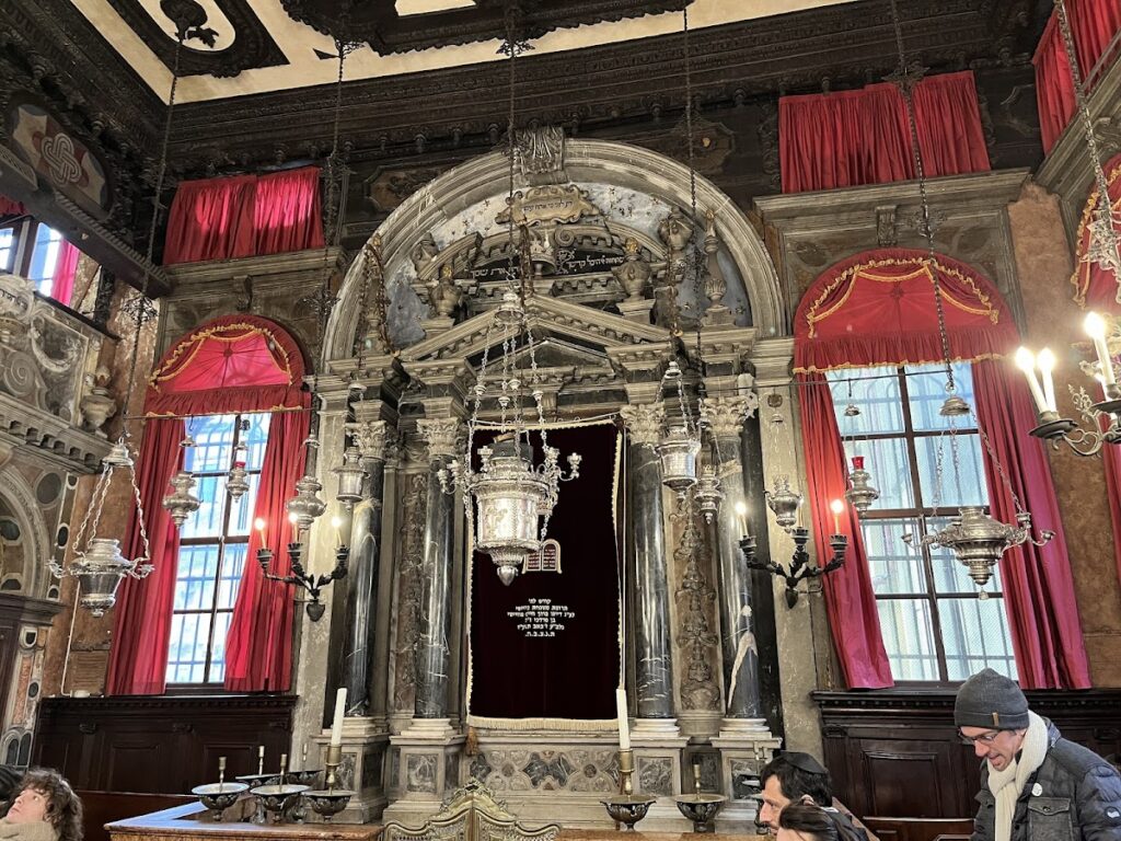 Scola Levantina: Venice’s Levantine Sephardic Synagogue 2 Scola Levantina