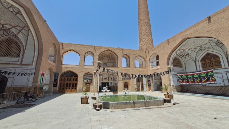 Minaret of Ali Mosque: A Seljuk Landmark in Isfahan