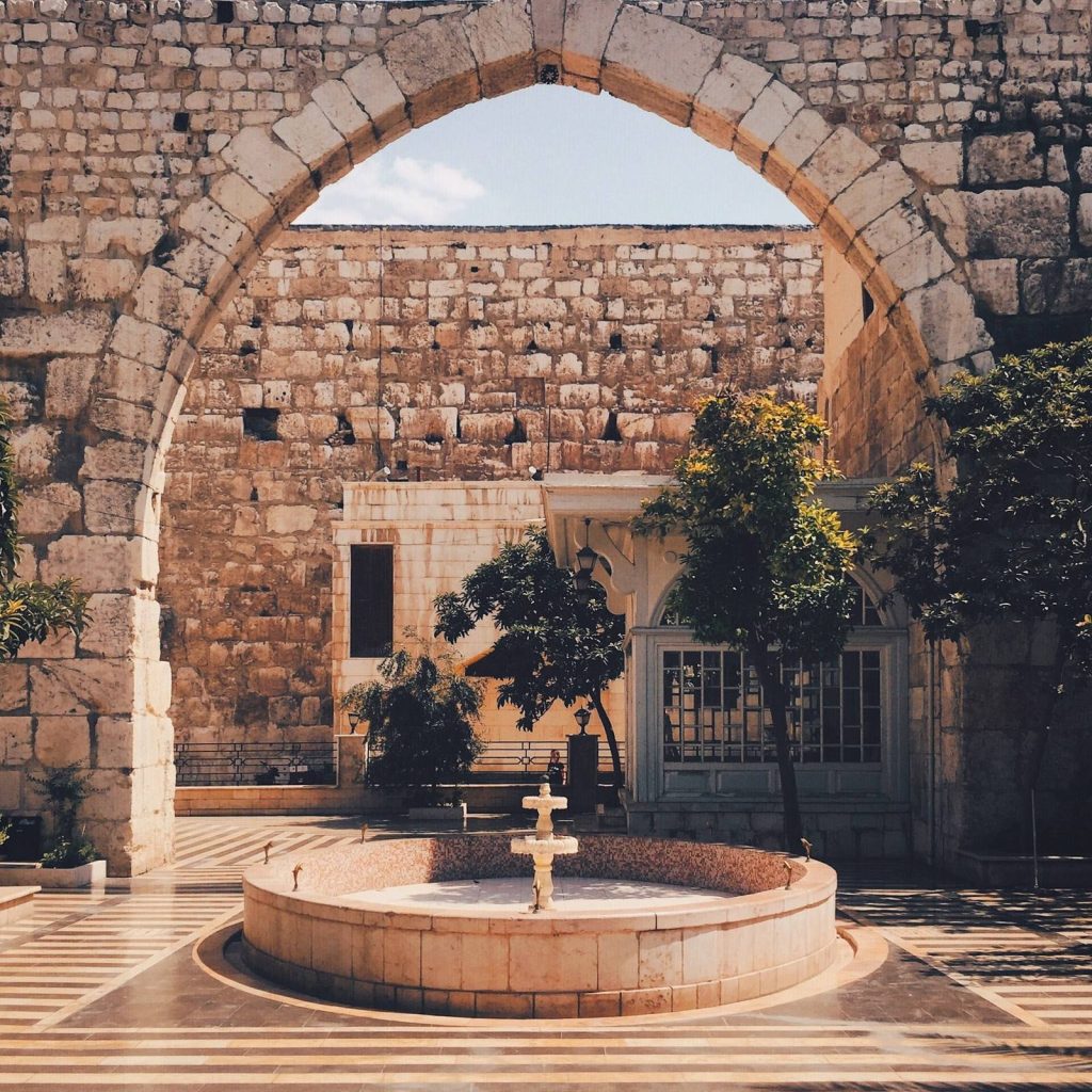 Mausoleum of Saladin: An Ayyubid Tomb in Damascus 1 Mausoleum of Saladin