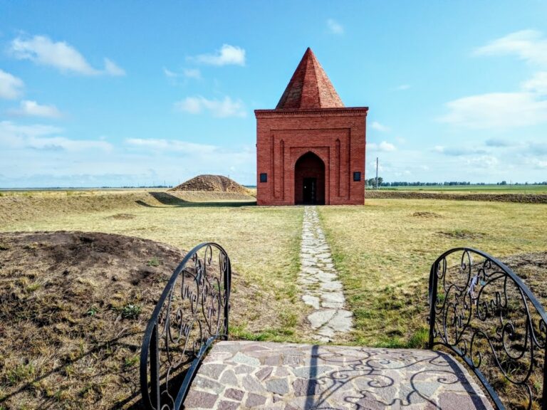 Kesene Mausoleum: A Medieval Muslim Memorial in Russia