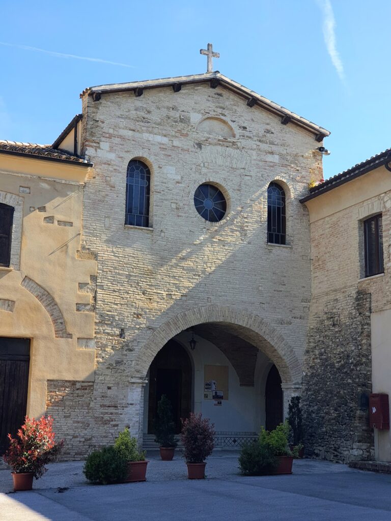Convento del Ritiro della Santissima Annunziata del Poggio: A Franciscan Convent in Italy
