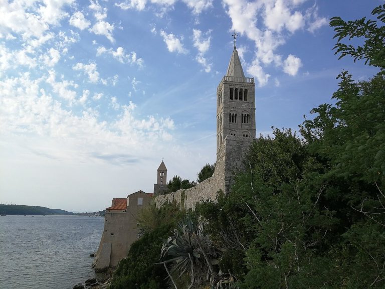 Cathedral of the Assumption of the Blessed Virgin Mary, Rab: A Medieval Basilica in Croatia