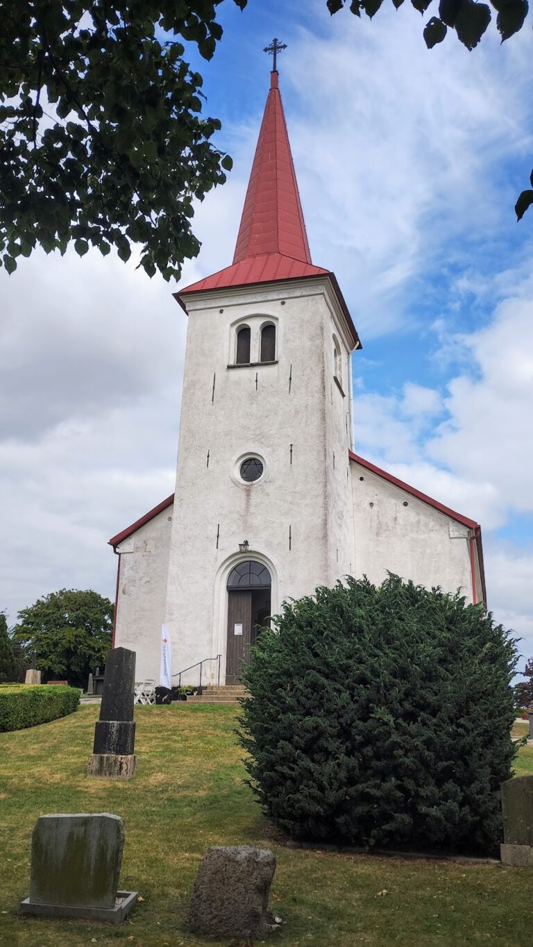 Spjutstorp Church: A Lutheran Parish Church in Sweden