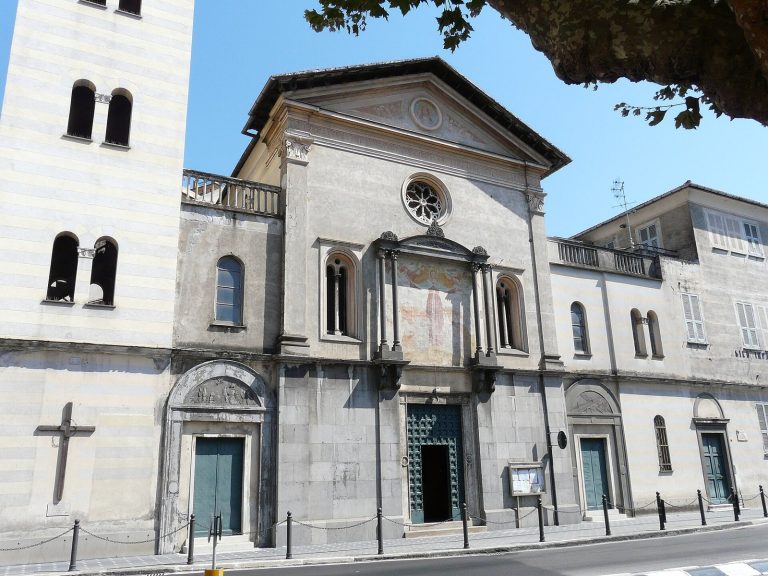 Nostra Signora del Ponte Sanctuary: A Marian Parish Church in Lavagna