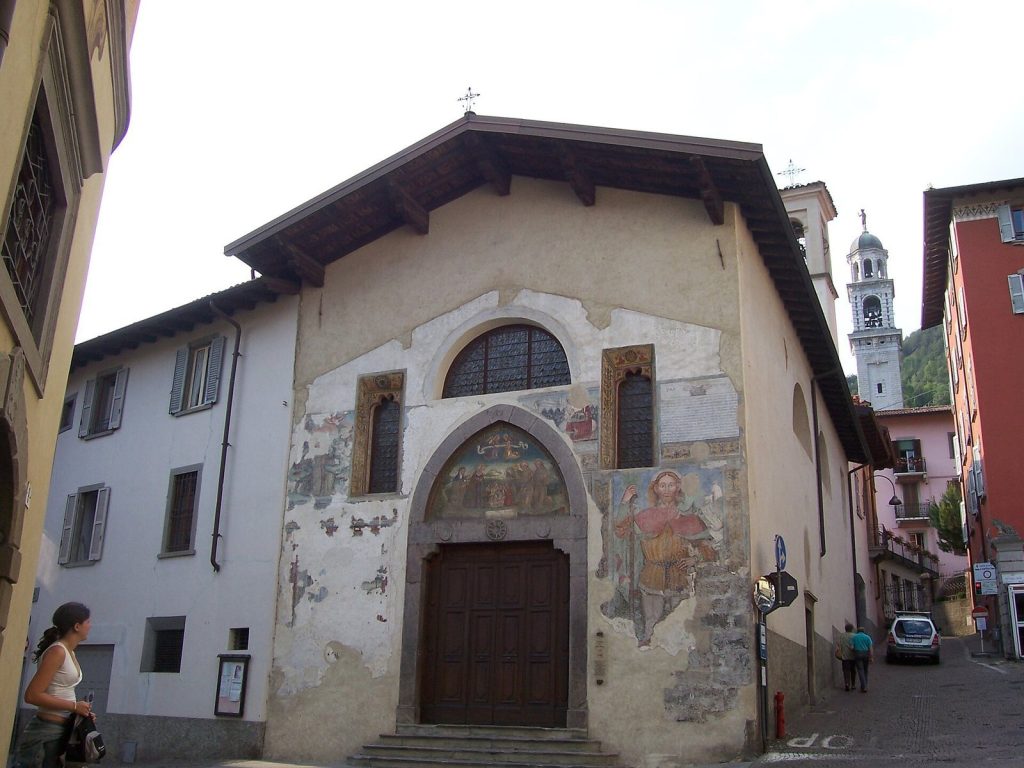Sant'Anna in Clusone: A Gothic Franciscan Church in Italy 1 Sant'Anna (Clusone)