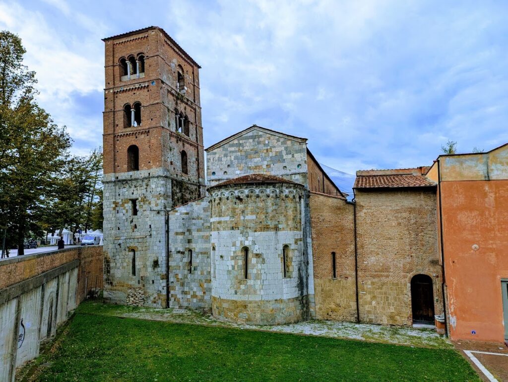 San Michele degli Scalzi: A Romanesque Church in Pisa 2 San Michele degli Scalzi
