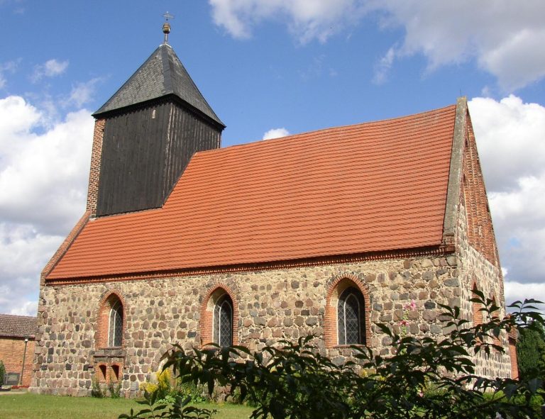 Village Church Lichtenberg (Neuruppin): A Medieval Hall Church in Germany