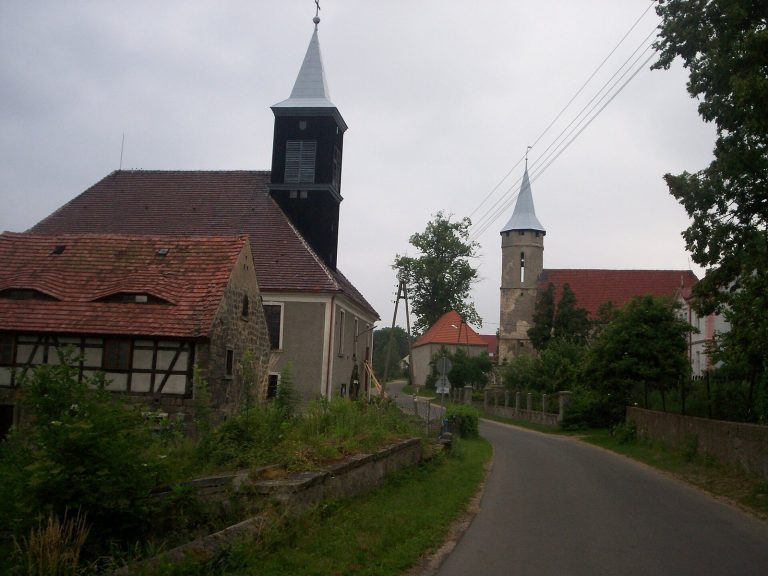 St Michael’s Church, Włodzice Wielkie: A Gothic Parish Church in Poland
