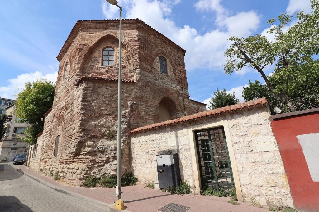 Şeyh Süleyman Mosque: A Byzantine Building Converted into an Ottoman Mescit 1 Şeyh Süleyman Mosque