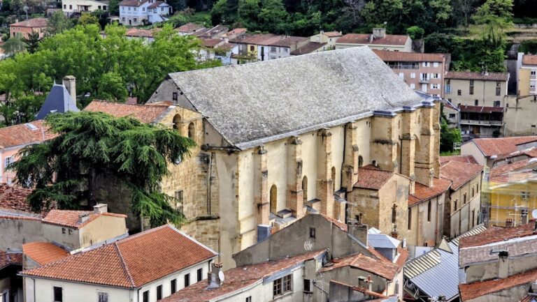 Abbatiale Saint-Volusien de Foix: A Roman Catholic Abbey Church in France