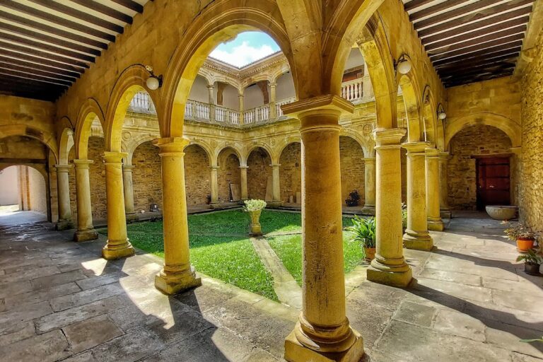 Collegiate of Santa María de Zenarruza: A Historic Pilgrimage Church in Spain
