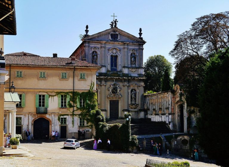 Church of San Vittore: A Renaissance Monastic Church in Meda, Italy