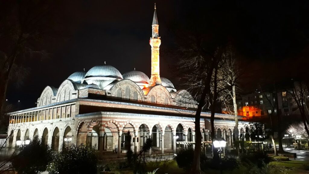 Piyale Pasha Mosque: A Sixteenth-Century Ottoman Mosque in Istanbul 2 Piyale Pasha Mosque