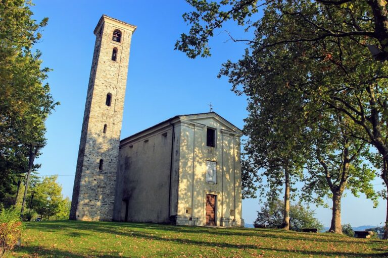 Sant’Eusebio Church: A Medieval Romanesque Church in Casciago, Italy