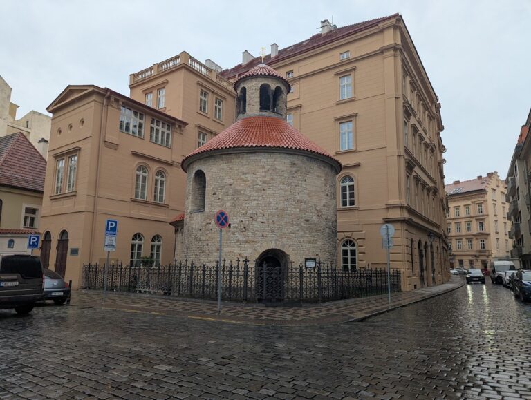 Rotunda of the Finding of the Holy Cross: A Romanesque Religious Building in Prague