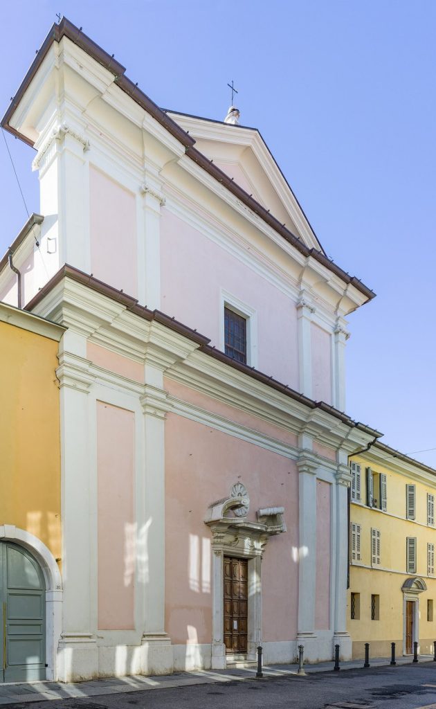 Church of the Holy Cross in Brescia: An Augustinian Convent Church 1 Church of the Holy Cross