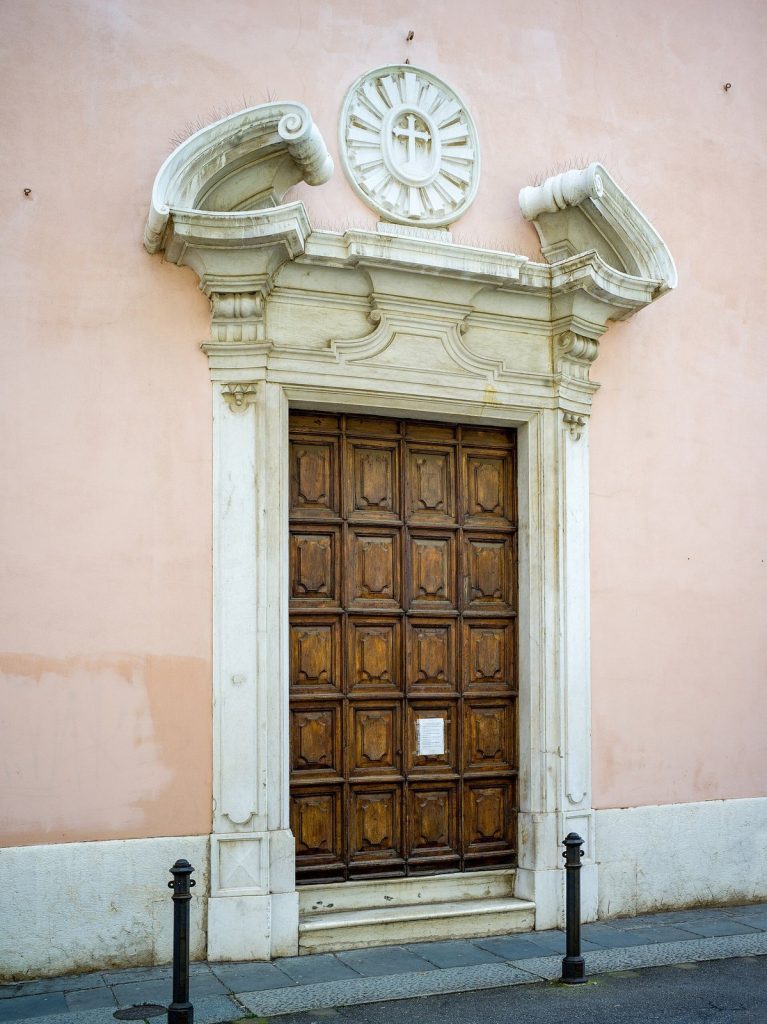 Church of the Holy Cross in Brescia: An Augustinian Convent Church 2 Church of the Holy Cross