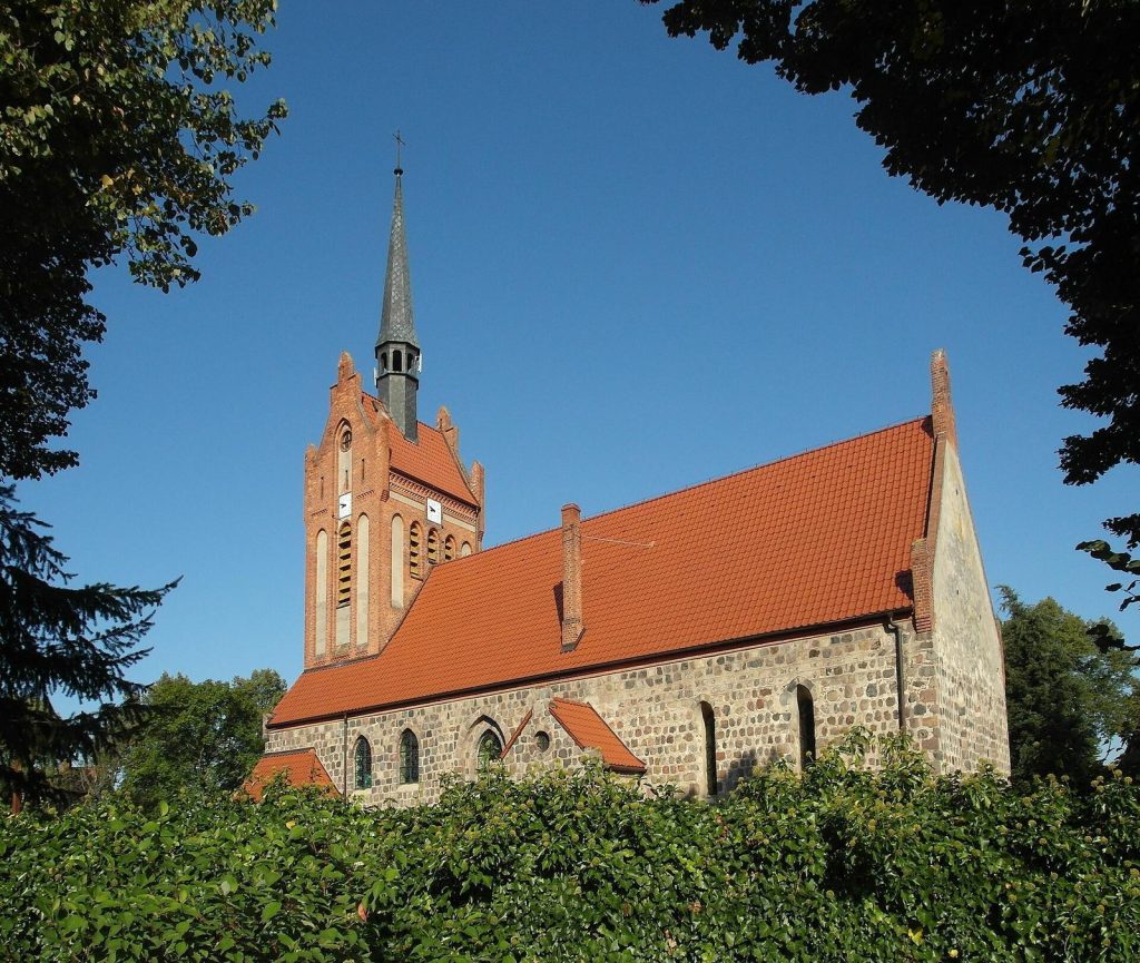 Our Lady of Perpetual Help Church in Dargomyśl: A Medieval Templar Foundation in Poland 2 Our Lady of Perpetual Help church in Dargomyśl