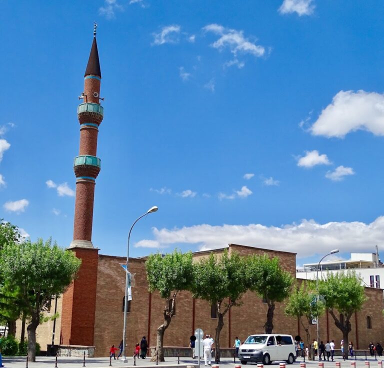 İplikçi Mosque, Konya: An Anatolian Seljuk Congregational Mosque