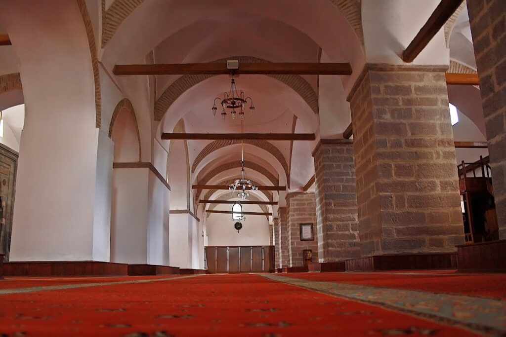 İplikçi Mosque, Konya: An Anatolian Seljuk Congregational Mosque 2 İplikçi Mosque, Konya