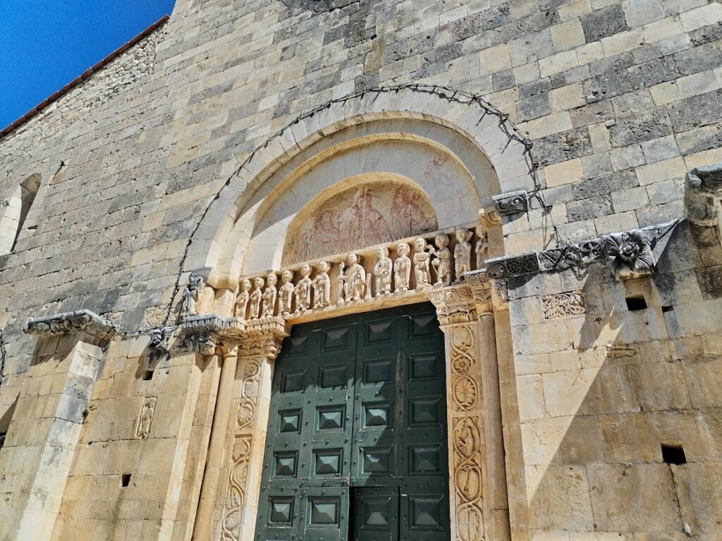 Chiesa di San Tommaso Becket: A Romanesque Church in Caramanico Terme, Italy 3 Chiesa di San Tommaso Becket