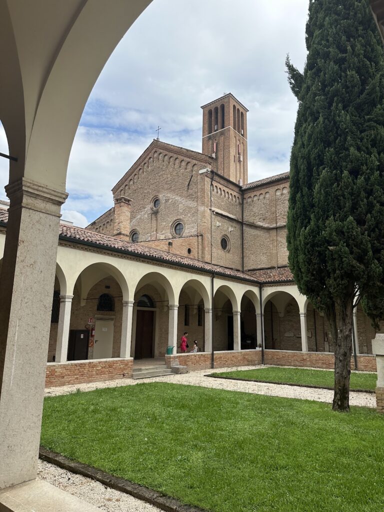 San Francesco: A Franciscan Church in Treviso 3 San Francesco