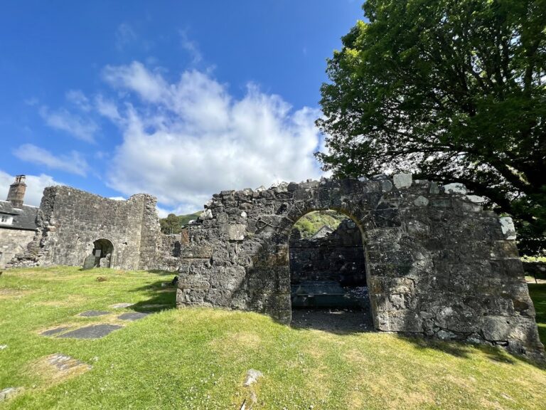 Ardchattan Priory: A Valliscaulian Monastic Community in Scotland