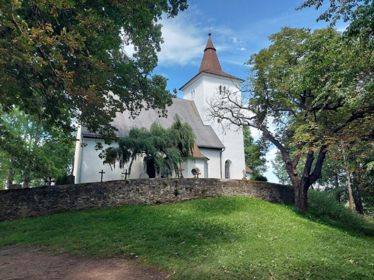 Church of Saint Maurice: A Medieval Fortified Church in Czechia
