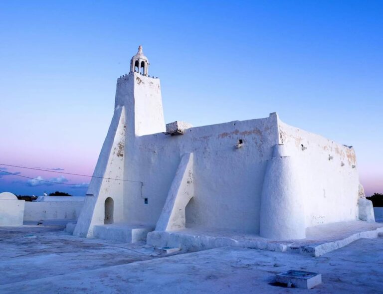 Tajdit Mosque: A Historic Ibadi Mosque in Tunisia