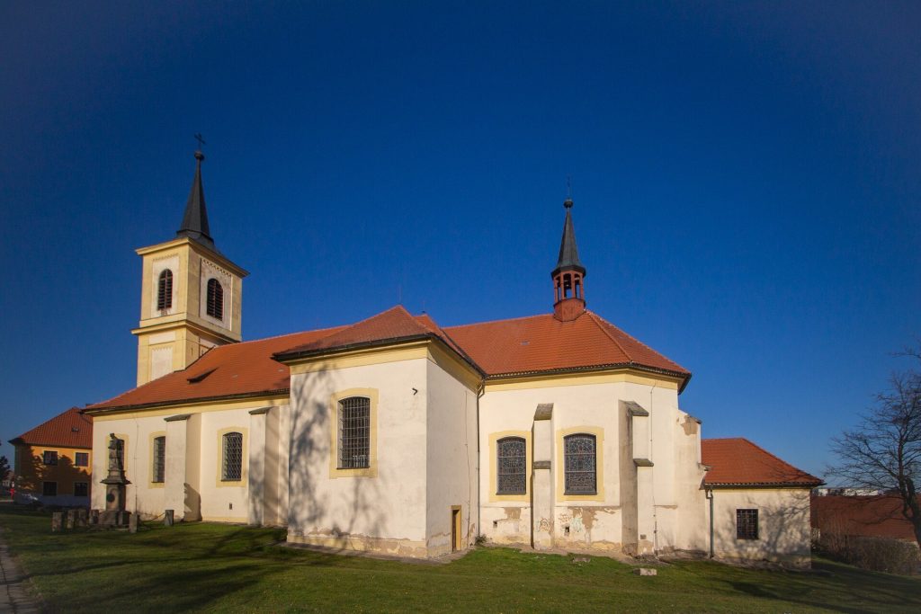 Church of the Nativity of the Virgin Mary: A Gothic and Baroque Parish Church in Nové Strašecí 1 Church of the Nativity of the Virgin Mary