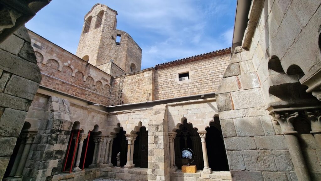 Sant Pau del Camp: A Romanesque Benedictine Monastery in Barcelona 4 Sant Pau del Camp