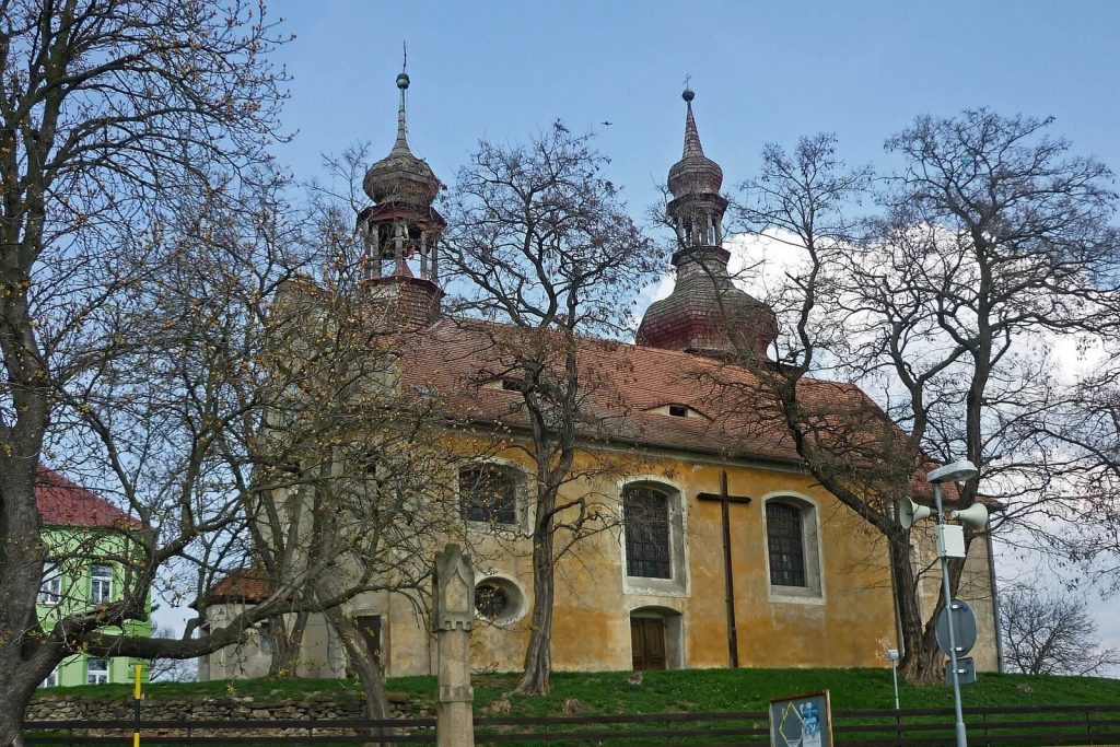 Church of Saint Wenceslaus: A Late Gothic and Baroque Church in Strupčice 2 Church of Saint Wenceslaus