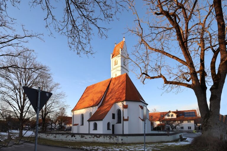 St. Wolfgang (Thaining): A Late Gothic Votive and Pilgrimage Church