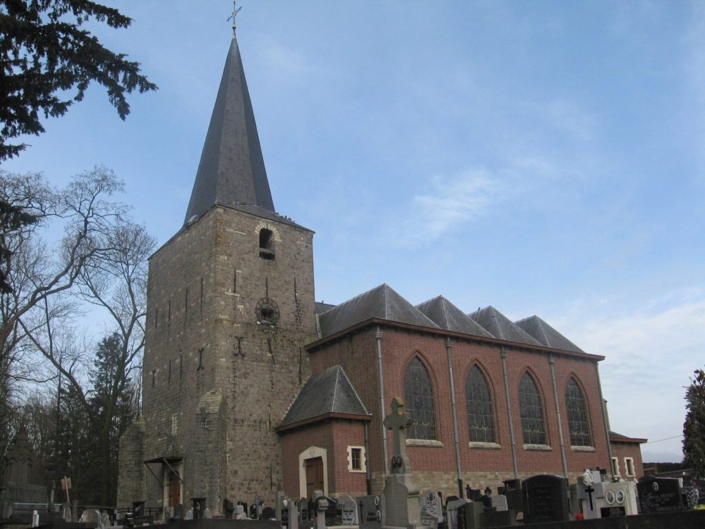 Sint-Quirinuskerk in Bunsbeek: Roman Catholic Parish Church of Saint Quirinus 2 Sint-Quirinuskerk (Bunsbeekà