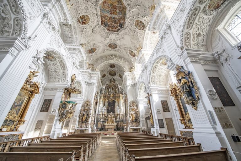 Holzen Abbey: A Former Benedictine Nuns’ Abbey in Bavaria