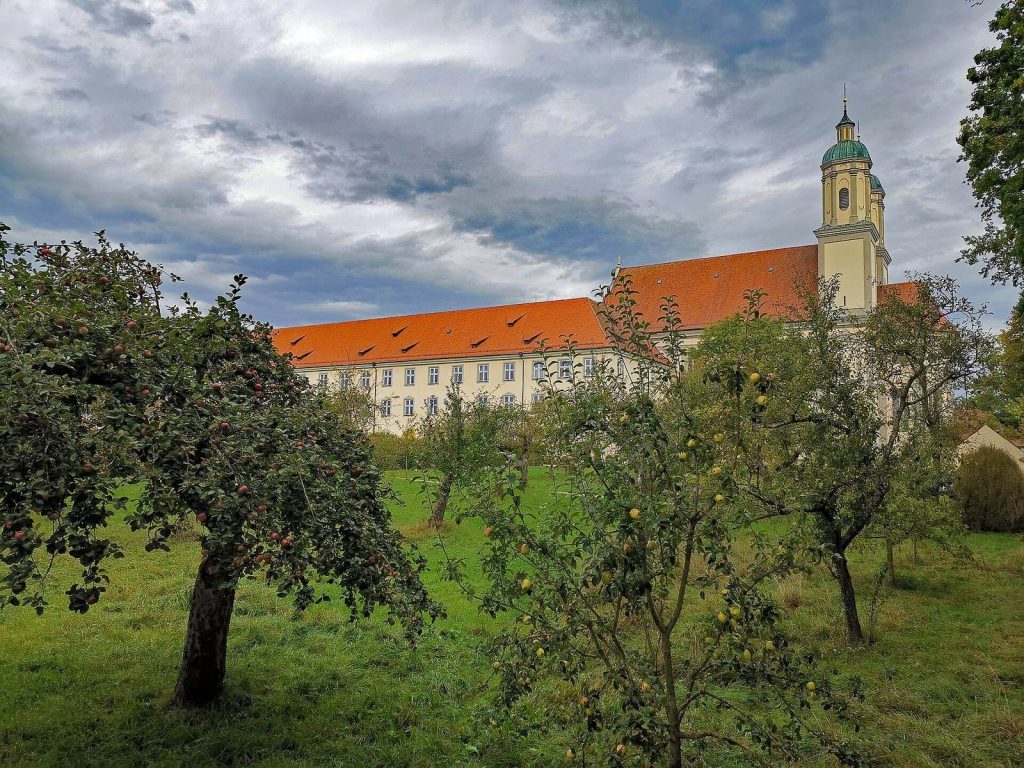 Holzen Abbey: A Former Benedictine Nuns’ Abbey in Bavaria 2 Holzen Abbey