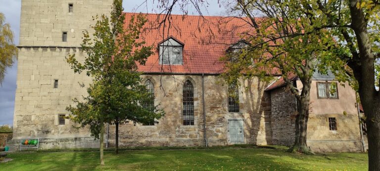 St. Walpurgis in Großengottern: Late Gothic Parish Church in Germany