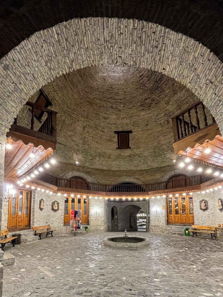 Shaki Caravanserai: An Eighteenth-Century Trading Complex in Azerbaijan 3 Shaki Caravanserai