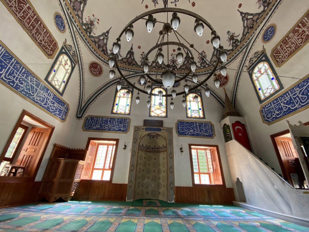 Darülhadis Mosque: An Ottoman Religious and Charitable Complex in Edirne 3 Darülhadis Mosque