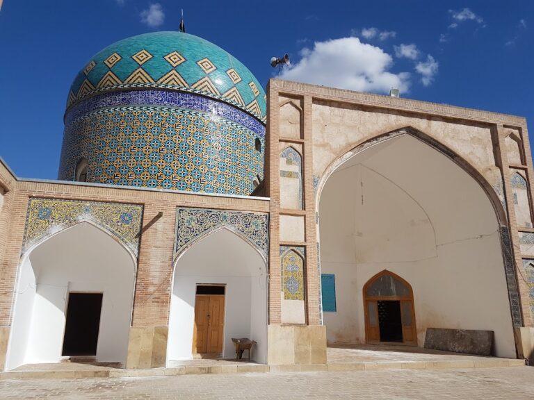 Kabud Gonbad Mosque: A Seljuk-Era Congregational Mosque in Iran